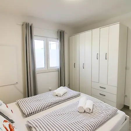 Baka Mara 4 Apartment